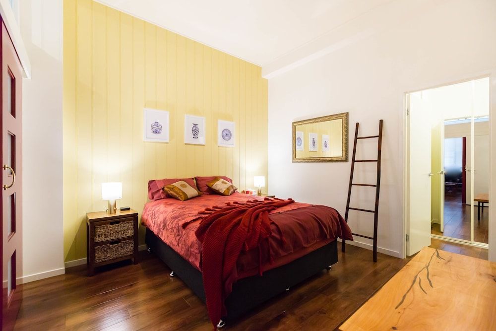 undefined ARCHIE, 1BDR Melbourne Apartment 5