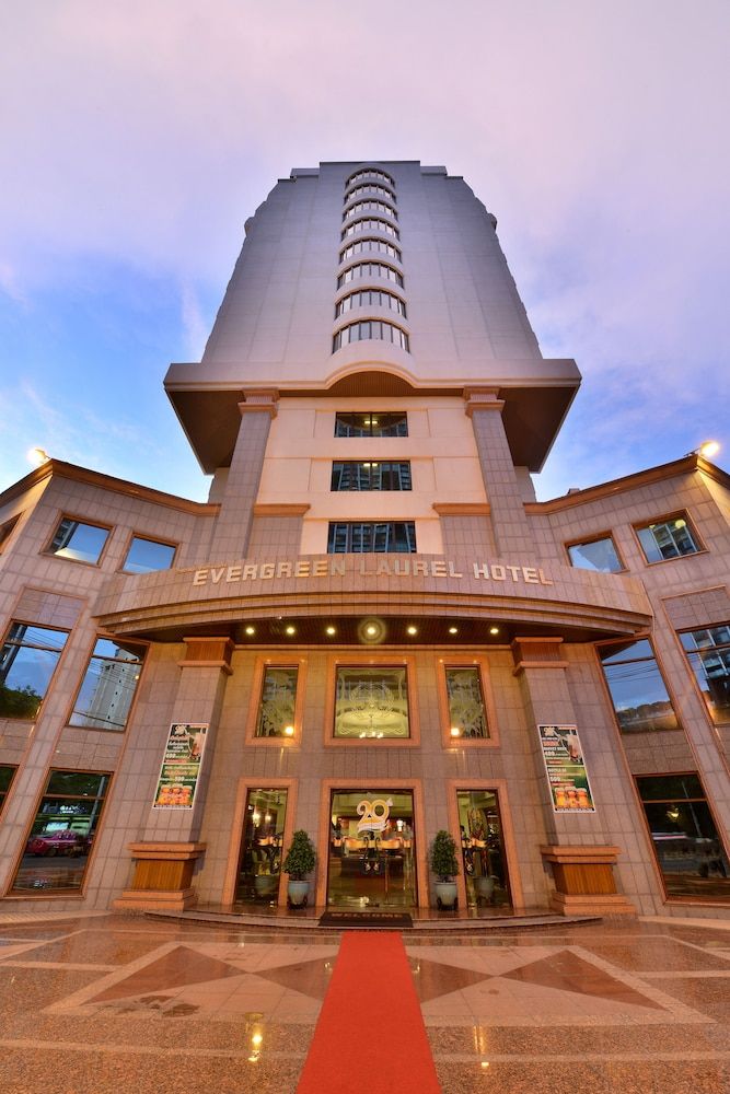 undefined Evergreen Laurel Hotel Bangkok 3