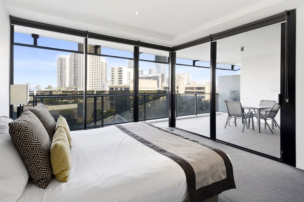 2 Bedroom, Superior Queen, City View