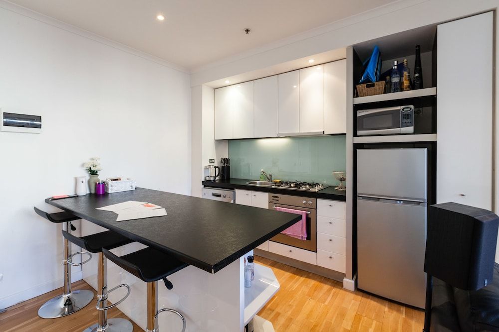 undefined CLAUDE, 2BDR Melbourne Apartment 5