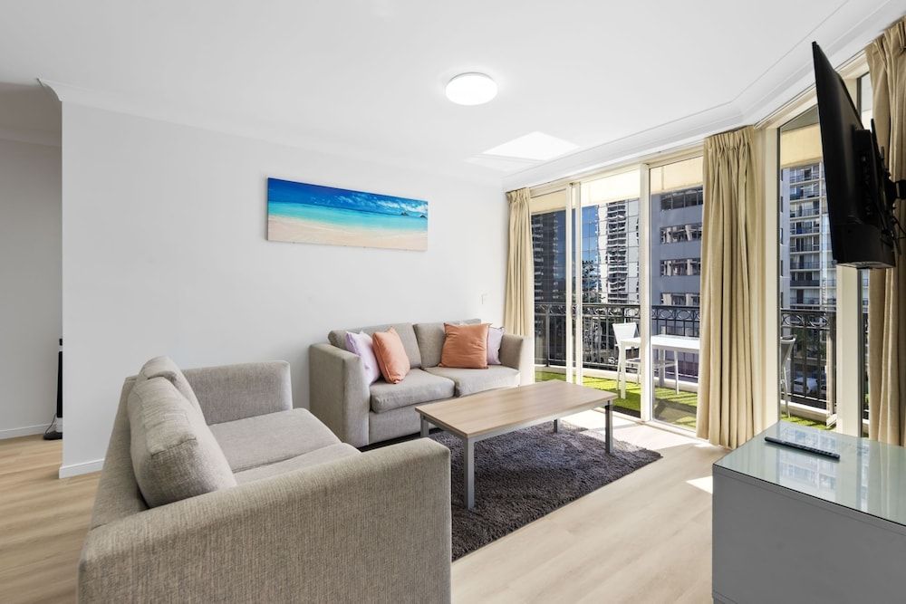 Chevron Renaissance Private Apartments Superior Apartment, 2 Bedrooms - Ocean, River or Garden Views 48