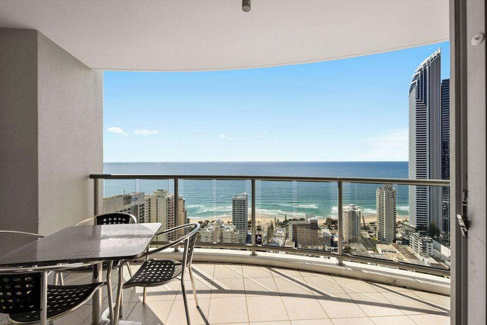 Chevron Renaissance Private Apartments Superior Apartment, 2 Bedrooms - Ocean, River or Garden Views 23