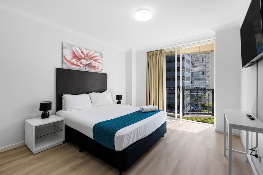 Chevron Renaissance Private Apartments Superior Apartment, 2 Bedrooms - Ocean, River or Garden Views 13