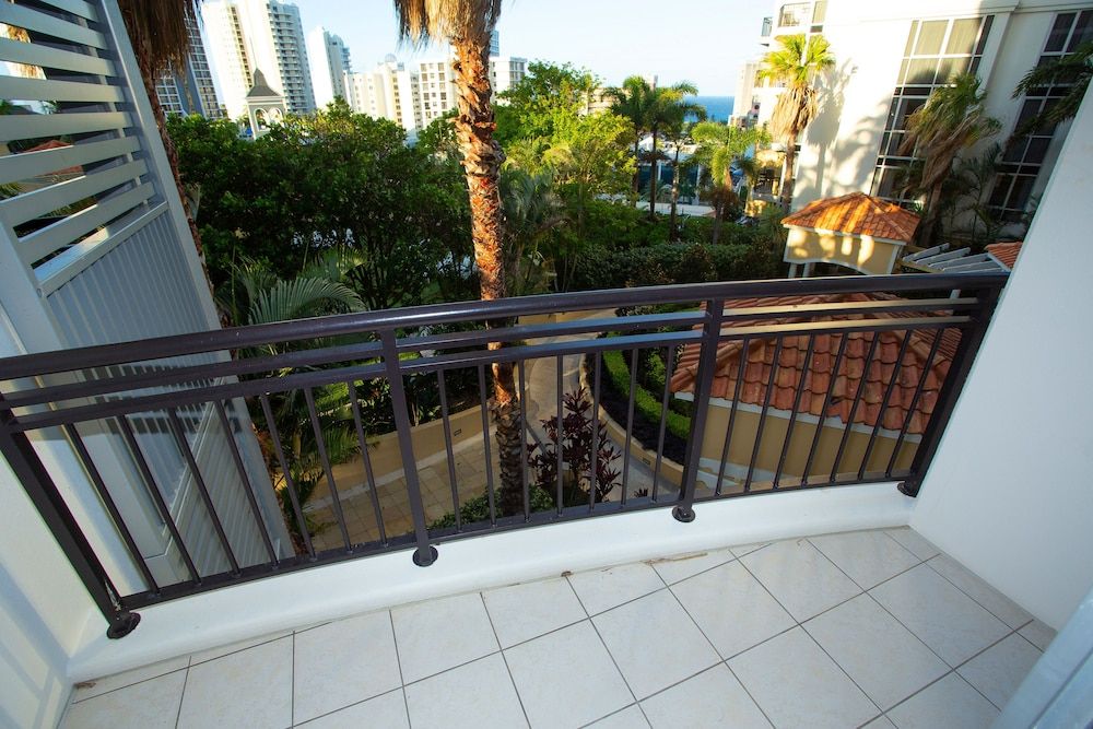 Chevron Renaissance Private Apartments Superior Apartment, 2 Bedrooms - Ocean, River or Garden Views 24