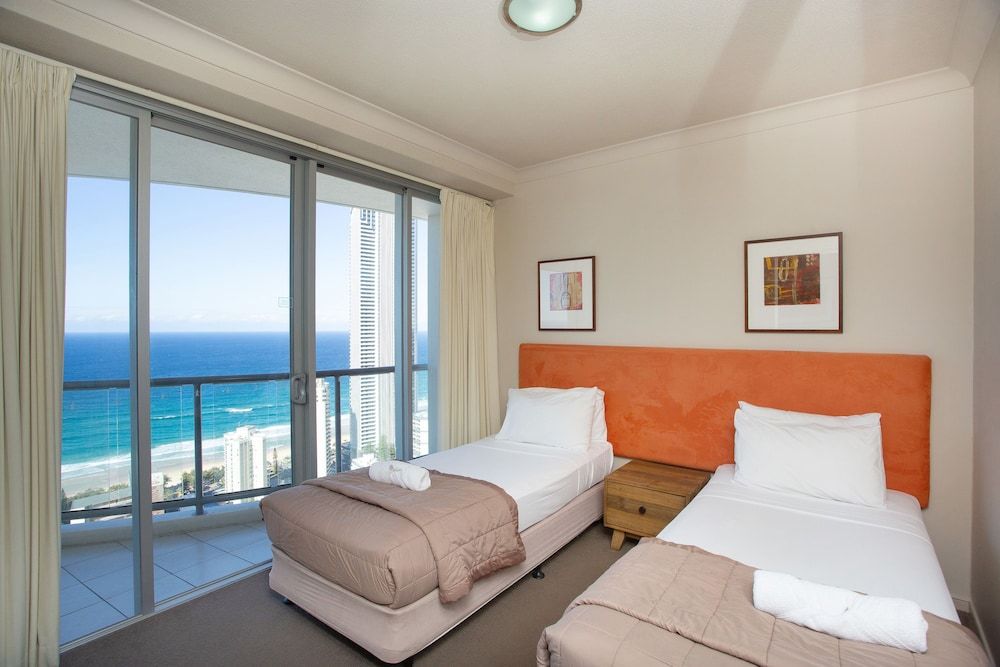 Chevron Renaissance Private Apartments Superior Apartment, 2 Bedrooms - Ocean, River or Garden Views 11