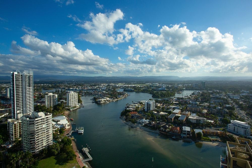 Chevron Renaissance Private Apartments Superior Apartment, 2 Bedrooms - Ocean, River or Garden Views 34