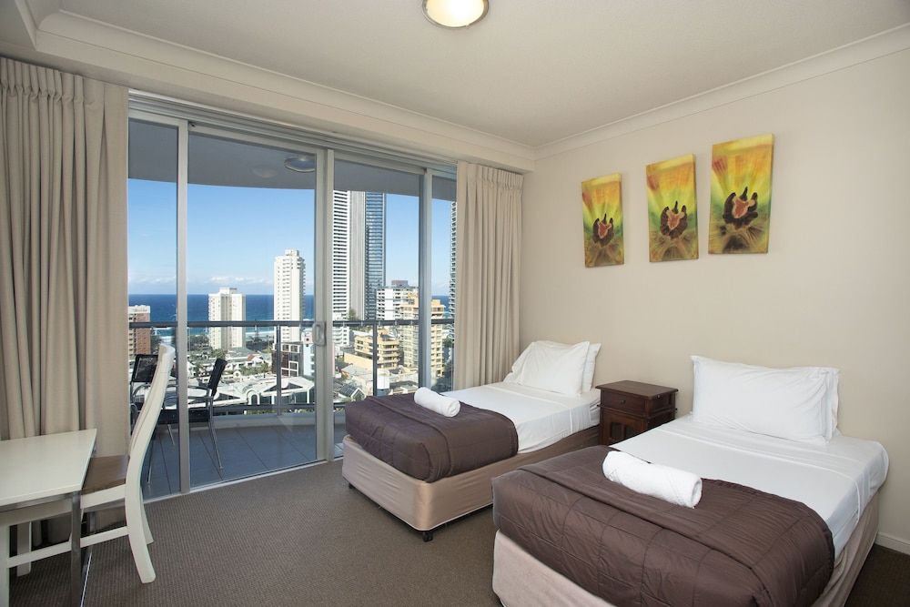Chevron Renaissance Private Apartments Superior Apartment, 2 Bedrooms - Ocean, River or Garden Views 8