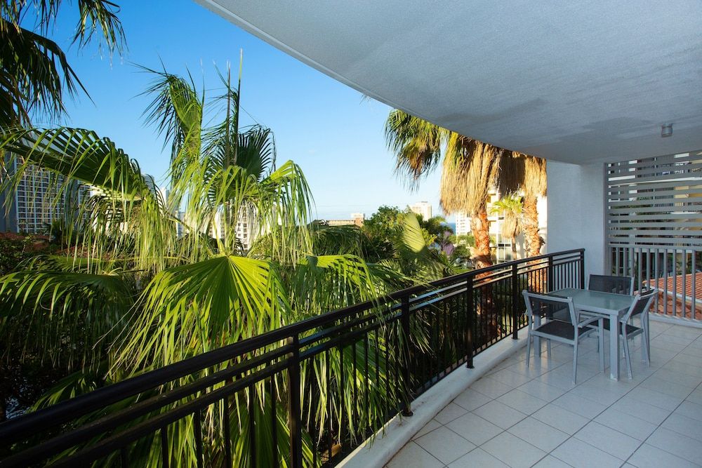 Chevron Renaissance Private Apartments Superior Apartment, 2 Bedrooms - Ocean, River or Garden Views 19