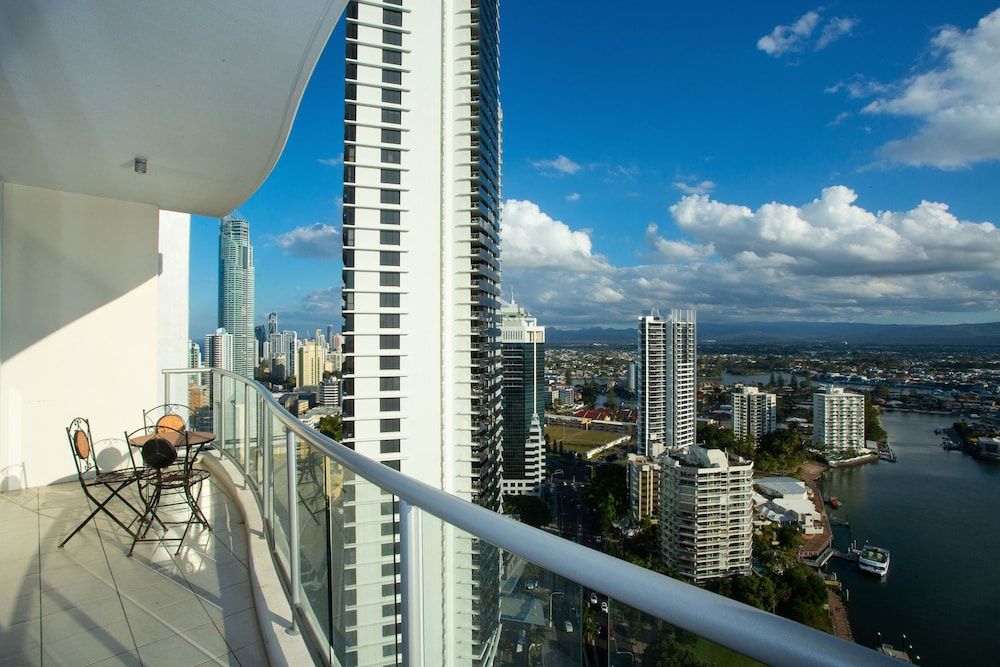 Chevron Renaissance Private Apartments Superior Apartment, 2 Bedrooms - Ocean, River or Garden Views 21
