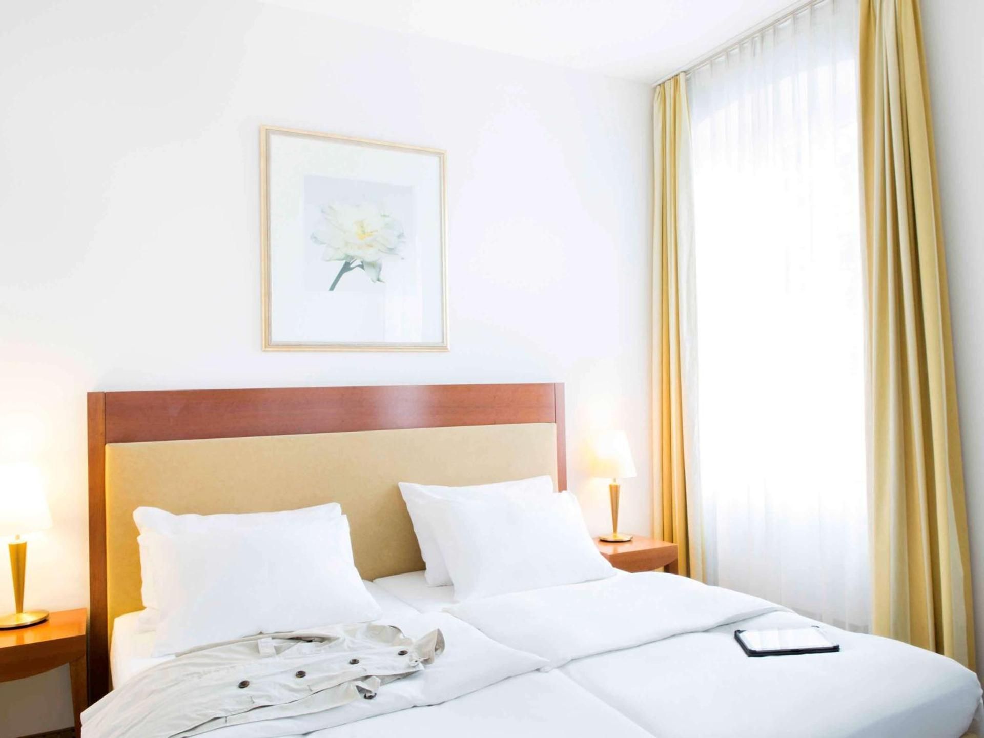 Standard Room with queen-size or single bed