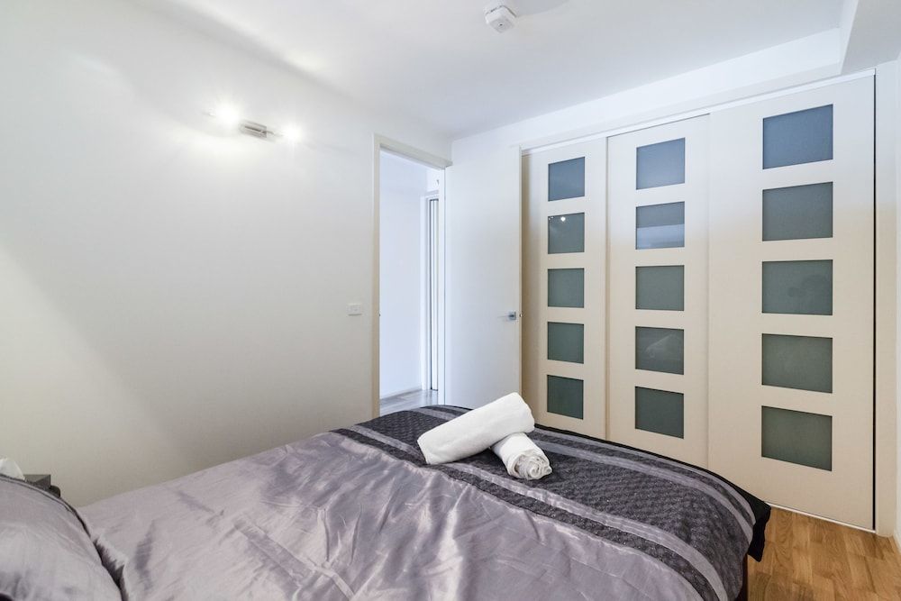 LANCE, 1BDR Melbourne Apartment