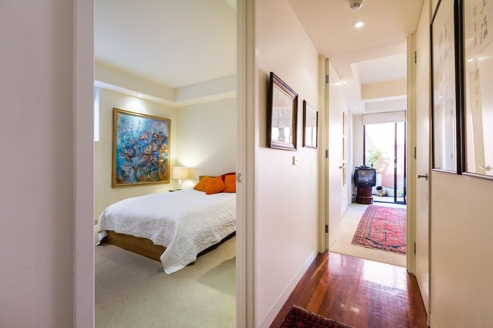 undefined BELLE, 2BDR Melbourne Apartment 5