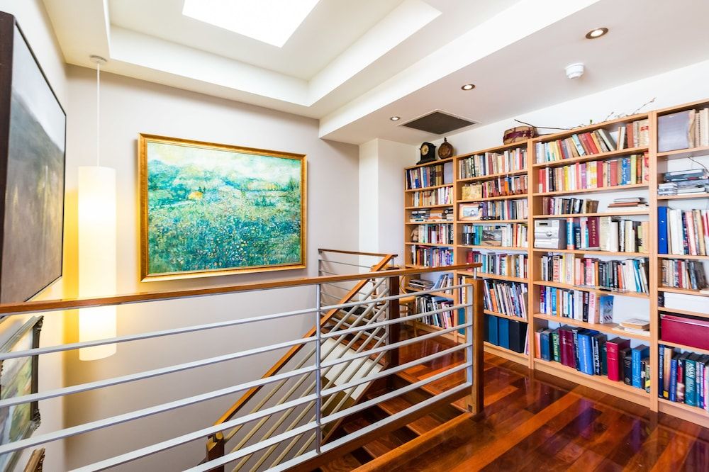 undefined BELLE, 2BDR Melbourne Apartment 7