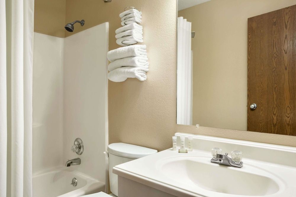 Standard Room, 2 Queen Beds