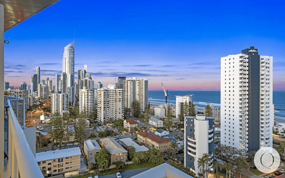 undefined Wings - Q Stay 6