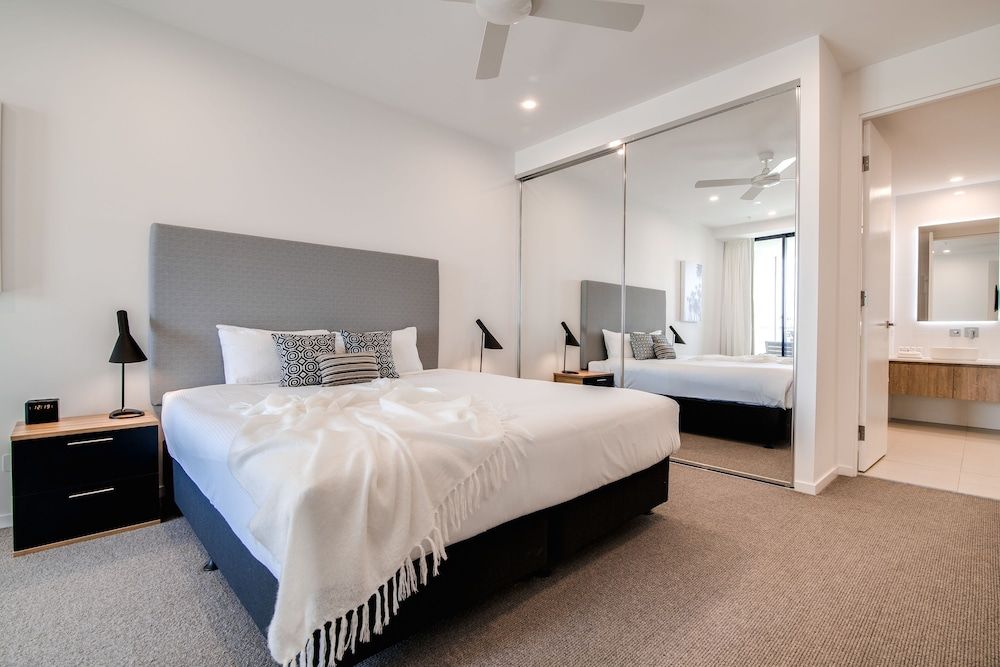 Apartment, 2 Bedroom, Partial Ocean View