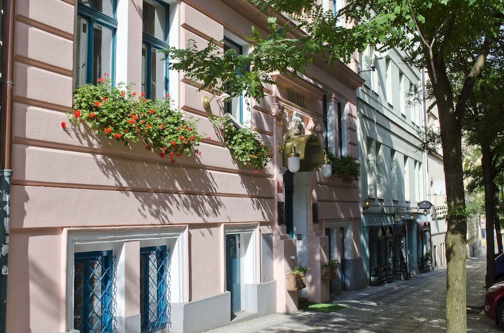 undefined Anna Hotel 6