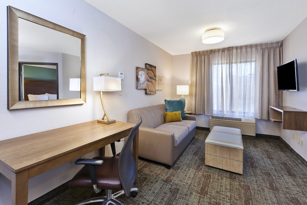 Suite, 1 Bedroom, Kitchen