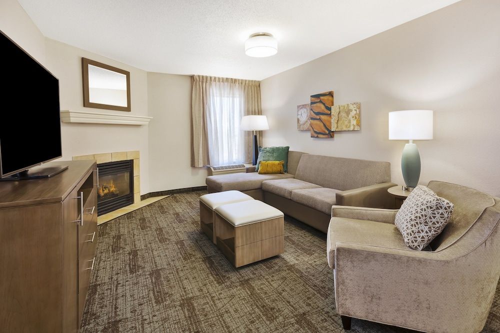 Suite, 1 Bedroom, Kitchen (Extra Floor Space)
