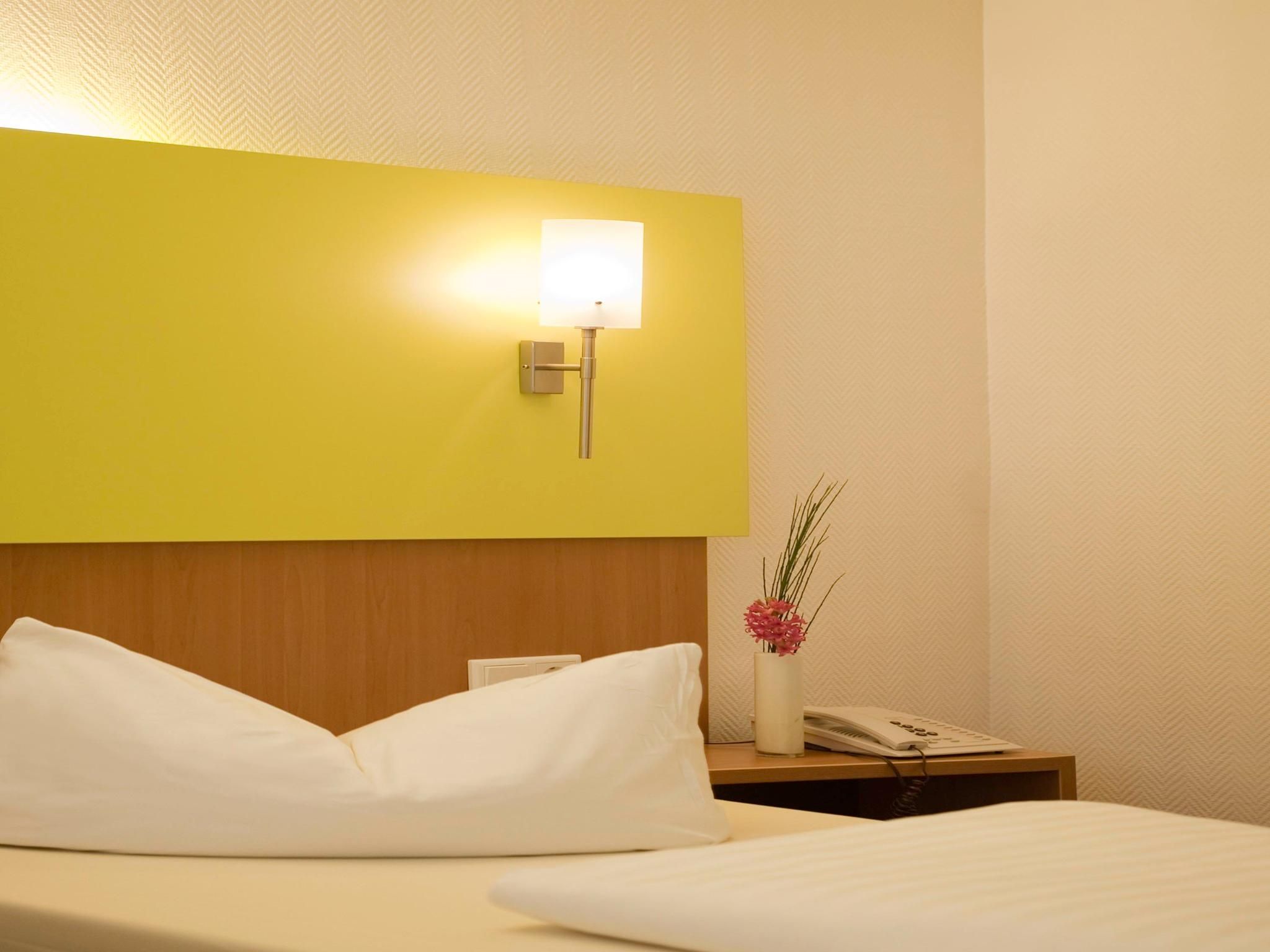 undefined ibis Styles Frankfurt City 4