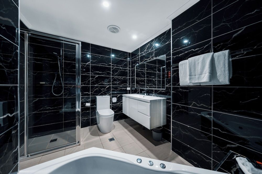 Mollymook Shored Hotel Deluxe King SPA Ocean View 5