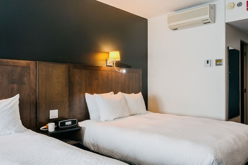 Riotel Matane Comfort Room, 2 Double Beds, City View 4