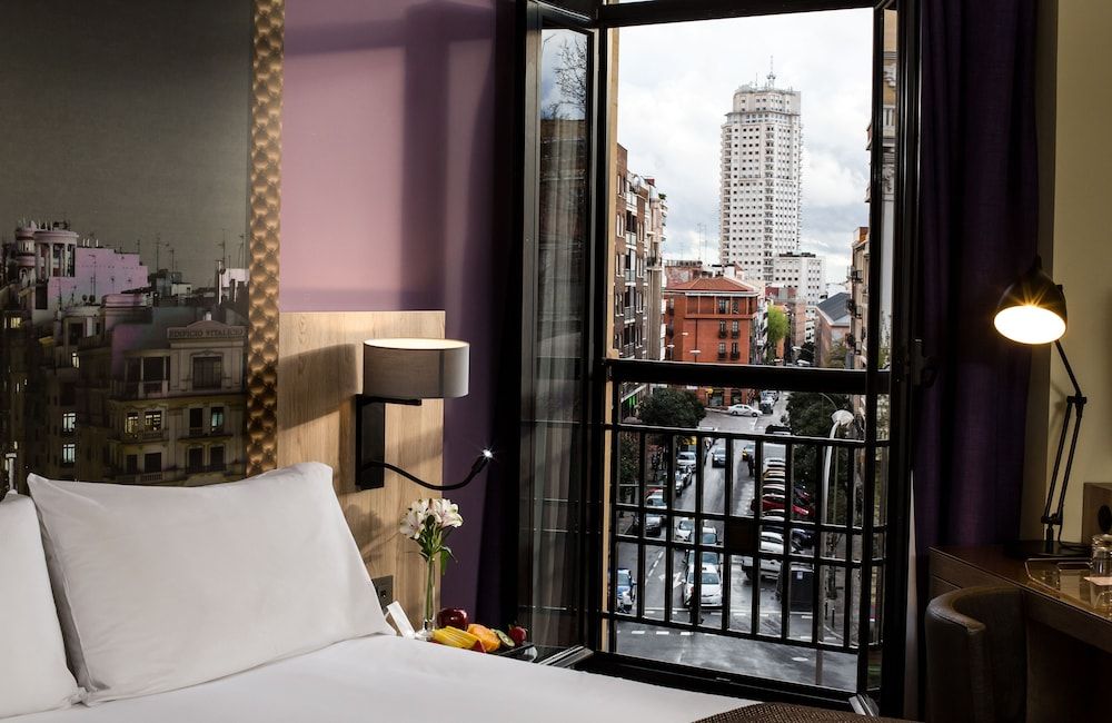 Leonardo Hotel Madrid City Center