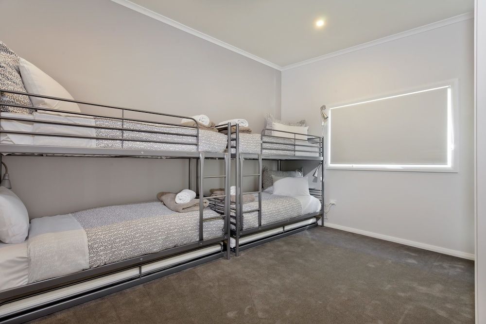 Townhome, 4 Bedrooms