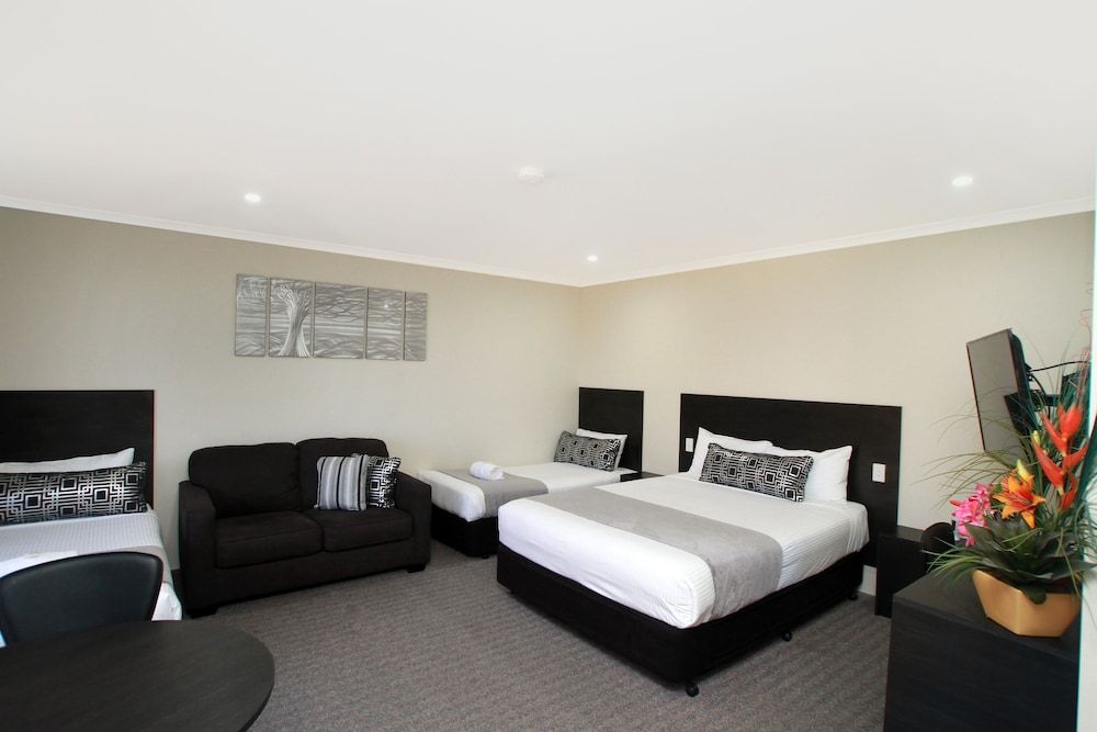 Executive Triple Room