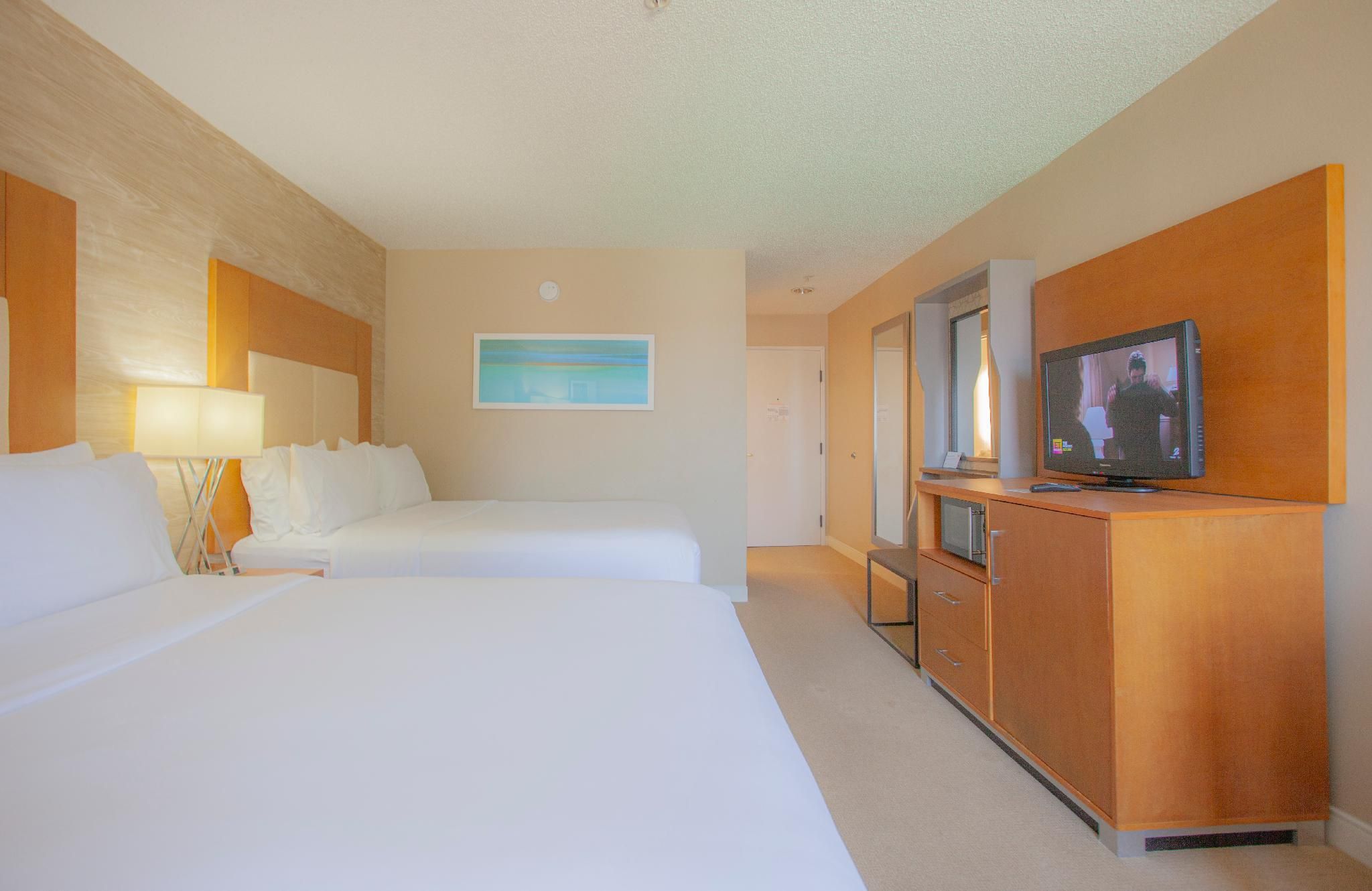 2 Queen Beds Leisure Non-Smoking