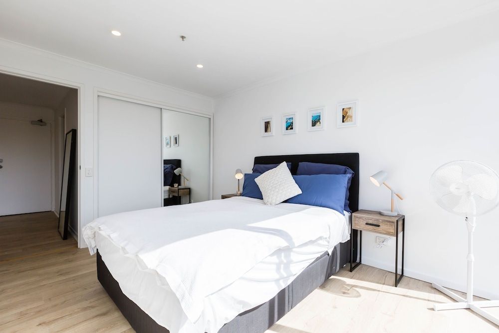 undefined YUKI, 1BDR Melbourne Apartment 3