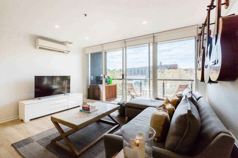 undefined YUKI, 1BDR Melbourne Apartment 10