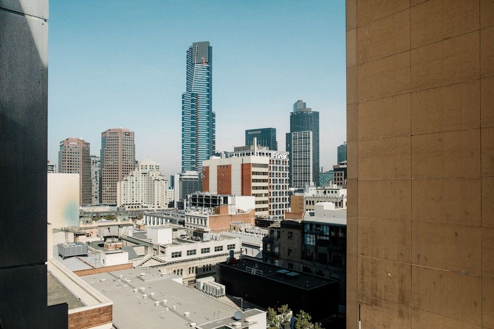 OMI Homes on Collins Family Apartment, 2 Bedrooms, Accessible, City View 16