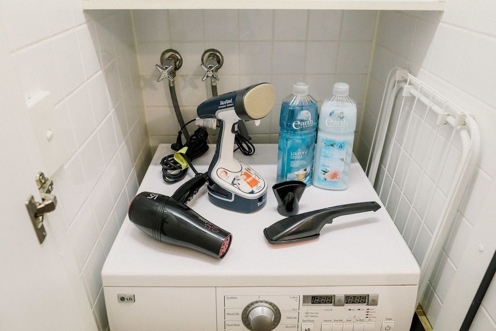 OMI Homes on Collins Family Apartment, 2 Bedrooms, Accessible, City View 22