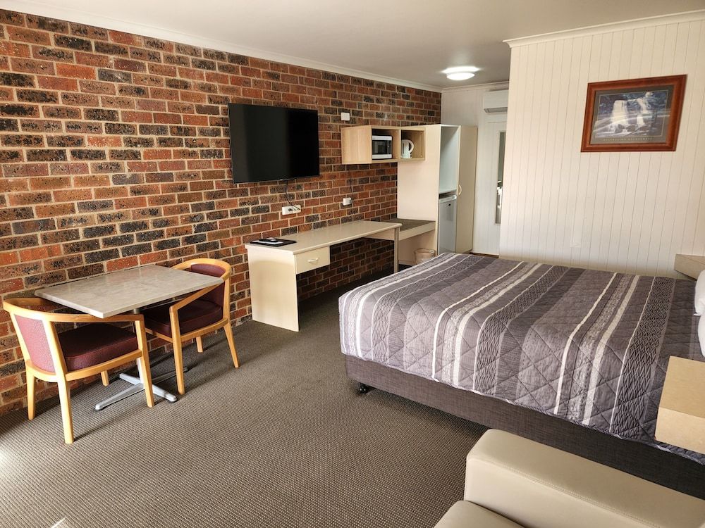 Country Roads Motor Inn Naracoorte Standard Double Room