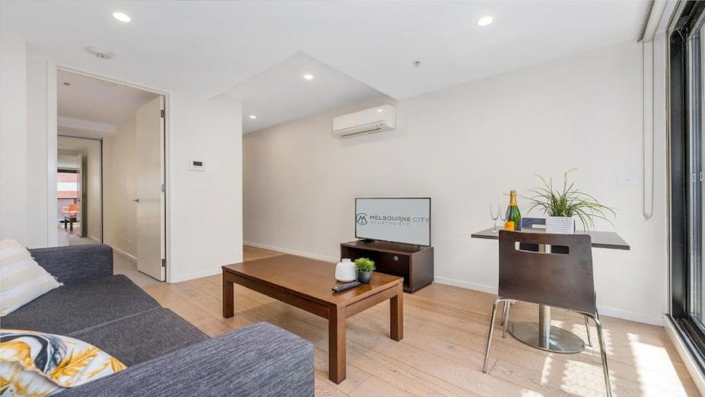 Melbourne City Apartments - Teri Executive Apartment, 1 Bedroom, City View 11