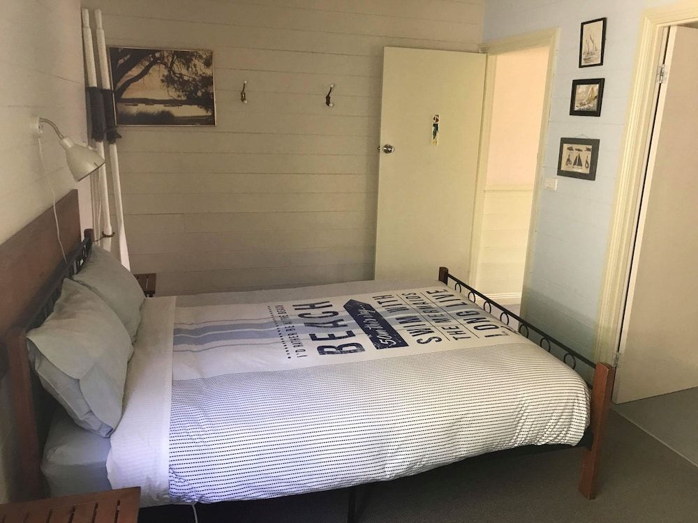 Superior Queen Room (in a Guest House)