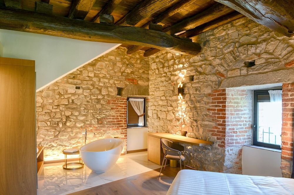 Relais & Spa Castello di Casiglio Executive Suite (Castello) 5