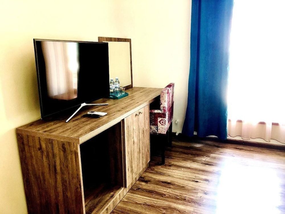 Sahil Inn Hotel Deluxe Room 8