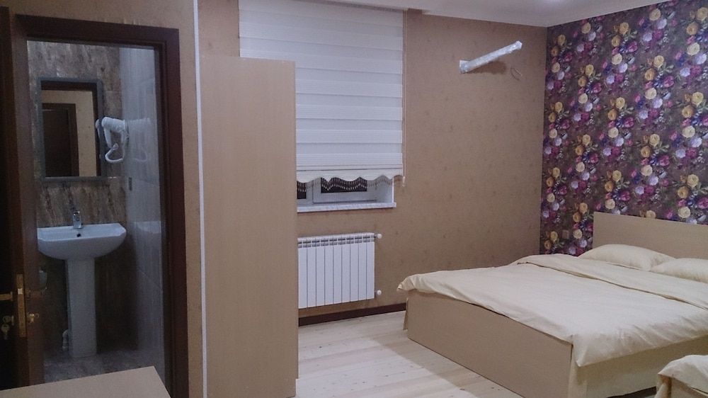 undefined Baku Butik Mini Hotel 4