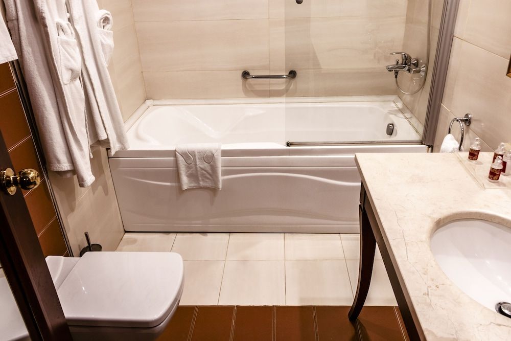 undefined Atropat Hotel Baku 2