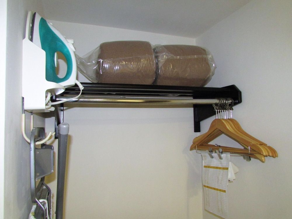 Best Western Hotel Posada Del Rio Express Standard Room, 1 King Bed, Non Smoking 8