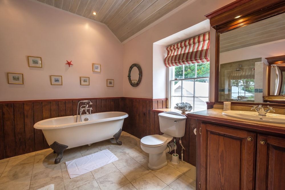 We Stay Well Sanctuary Barbados - Wellness in Paradise Deluxe Suite, 1 King Bed, Garden Area 5