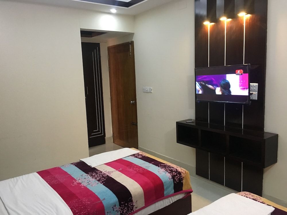 undefined Uttara Suite At Dhaka 6