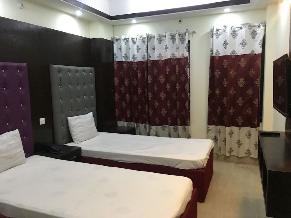 undefined Uttara Suite At Dhaka 9