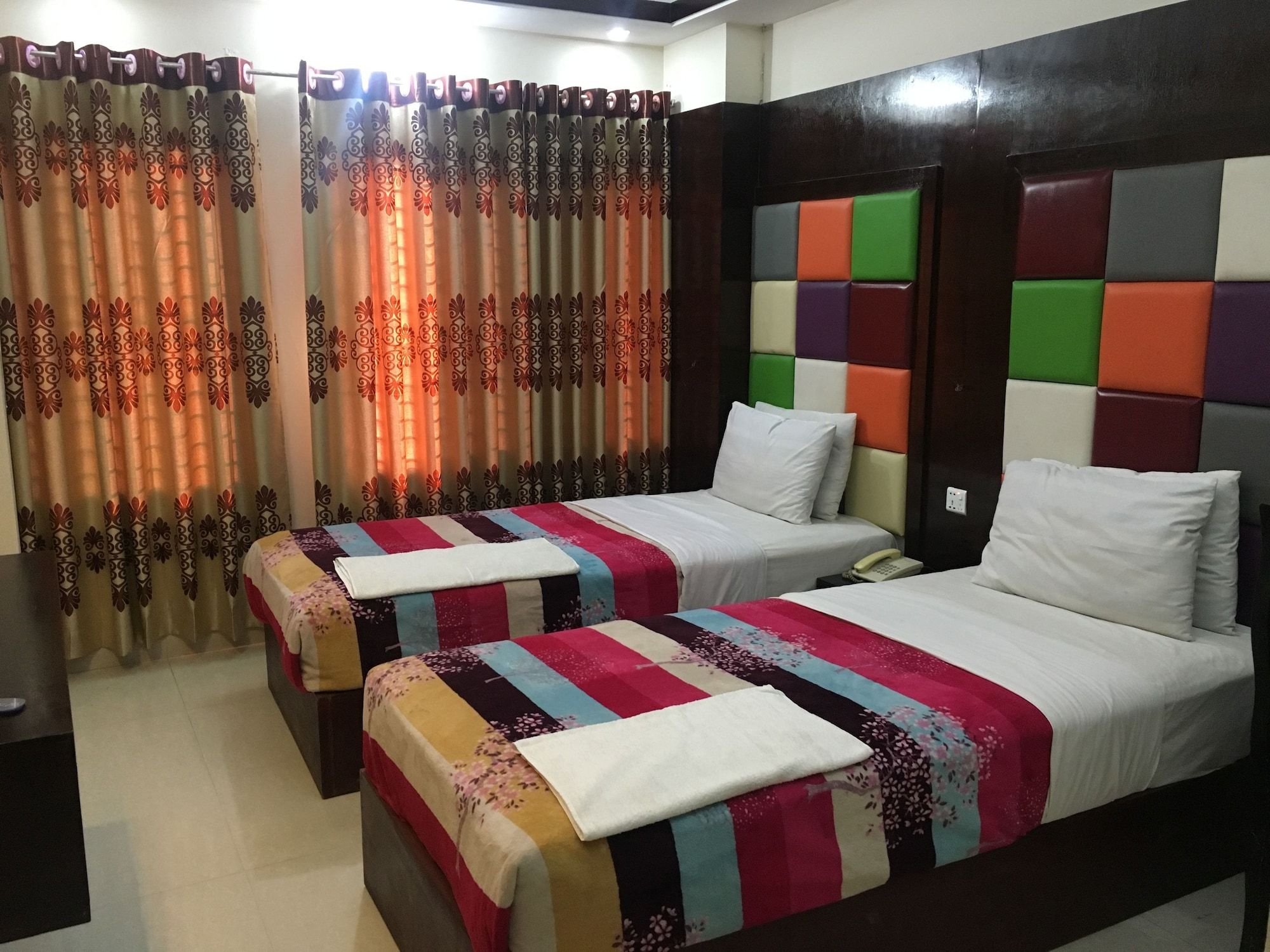 undefined Uttara Suite At Dhaka 7