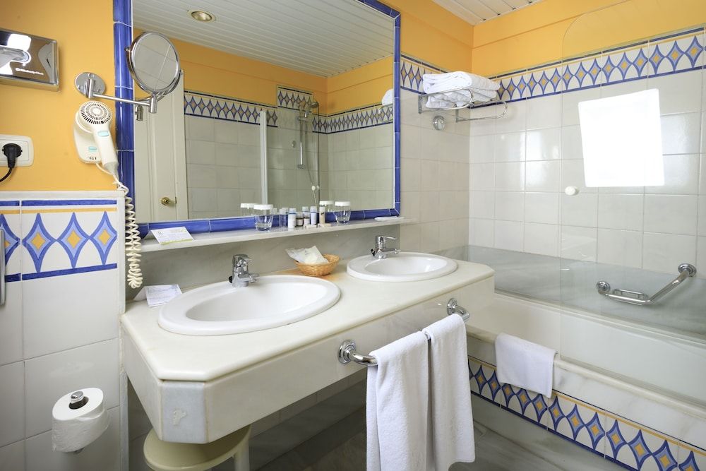 Guadacorte Park Hotel by Senator Double Room Single Use 4