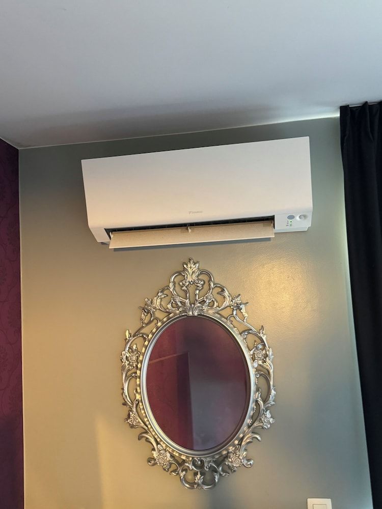 L'écrin des Vennes Deluxe Double Room, Jetted Tub 11