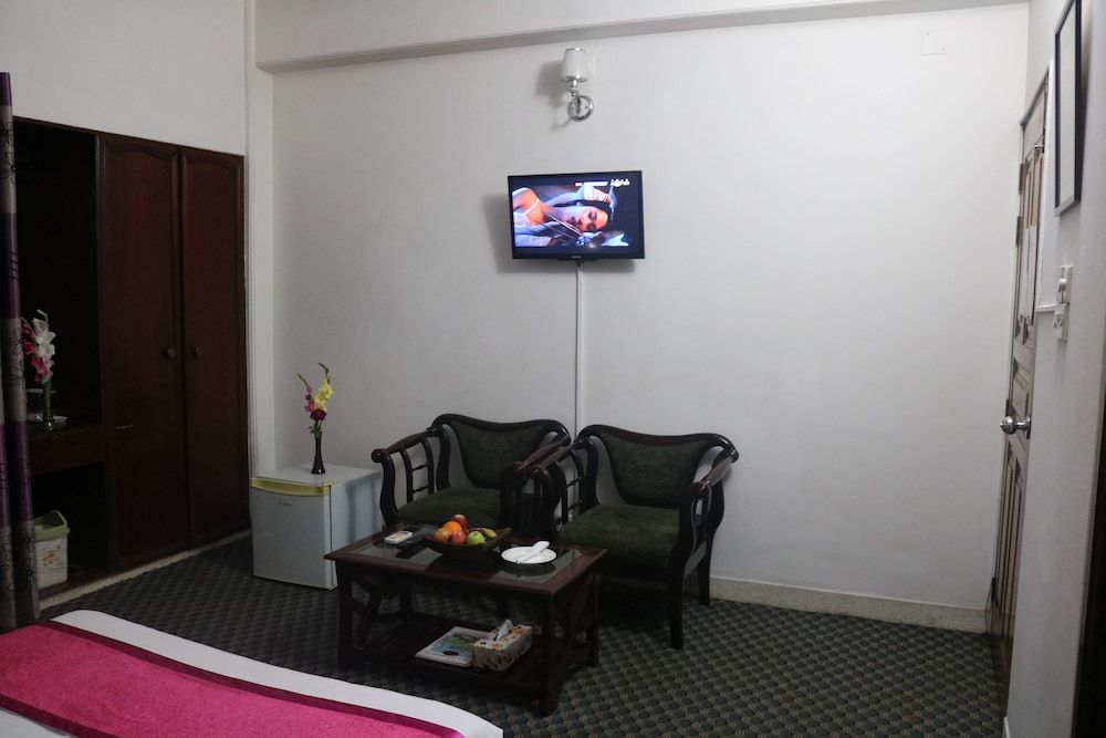 undefined Hotel De Meridian 7