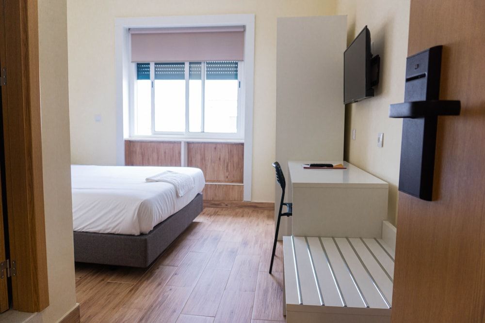 Residencial Lar do Areeiro Twin Room 6